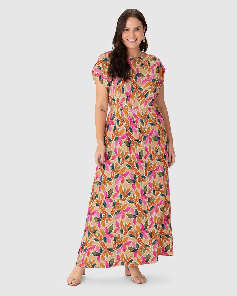 Vestido Feminino Plus Size Evasê Pregas Frontais Estampado Em Viscose Stretch