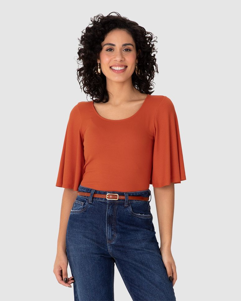 Blusa Justa Feminina Decote U Manga 3/4 Em Malha Viscose Canelada
