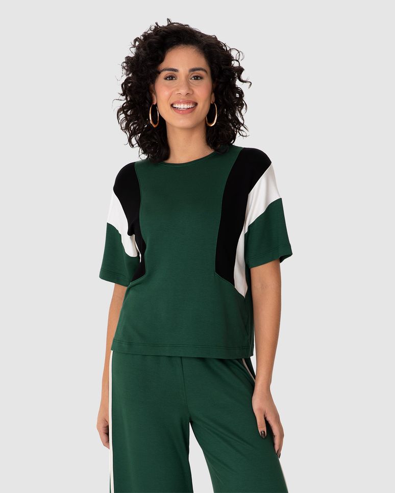 Blusa Ampla Feminina Com Recortes Contrastantes Em Moletinho De Viscose