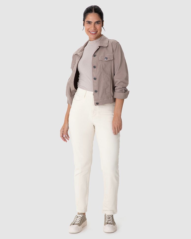 Calça Feminina Mom Cintura Alta Bolso Funcional Em Sarja Com Elastano