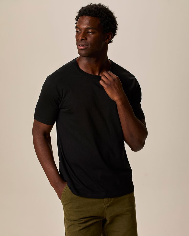 Camiseta Essencial Masculina Etiqueta Estampada Em Algodão