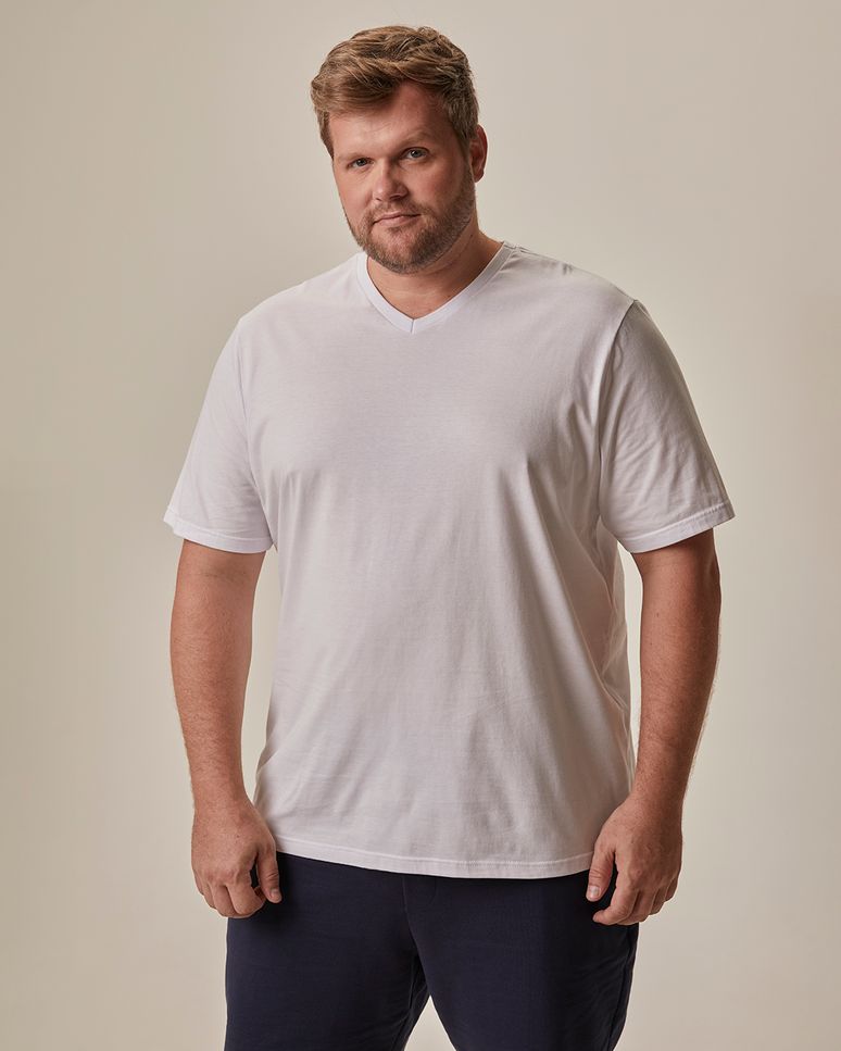 Camiseta Básica Masculina Plus Size Decote V Manga Curta Em Algodão