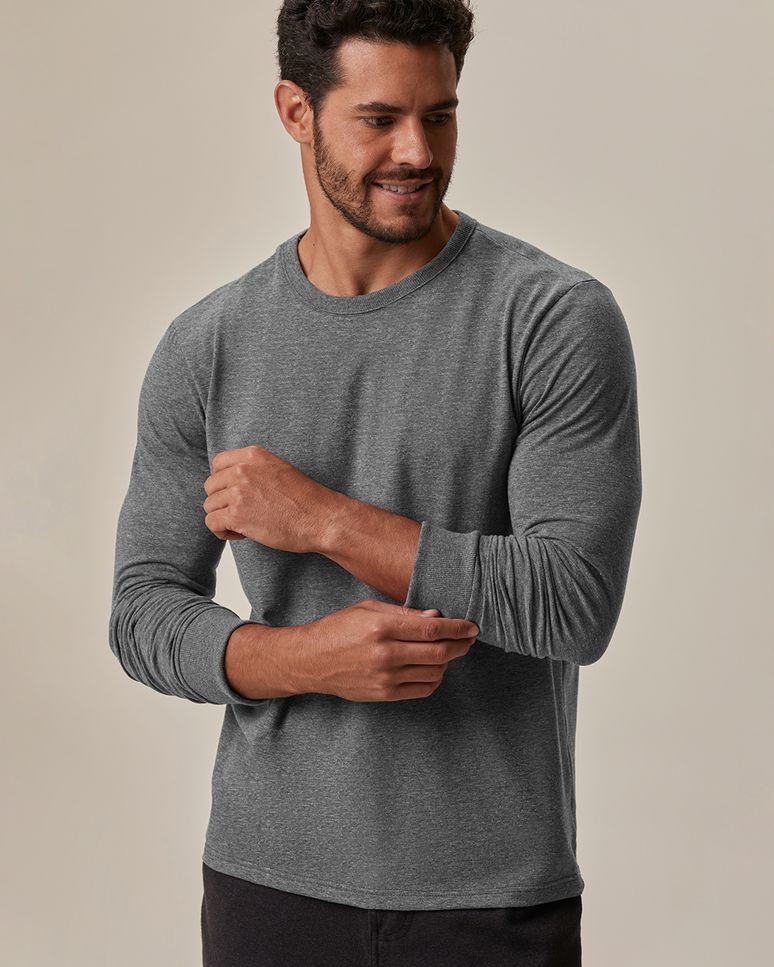 Camiseta Básica Masculina Punho Aplicado Em Algodão