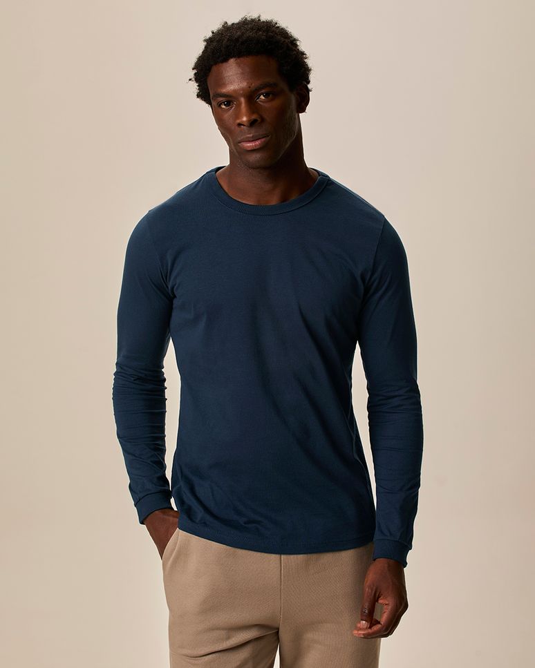 Camiseta Básica Masculina Punho Aplicado Em Algodão