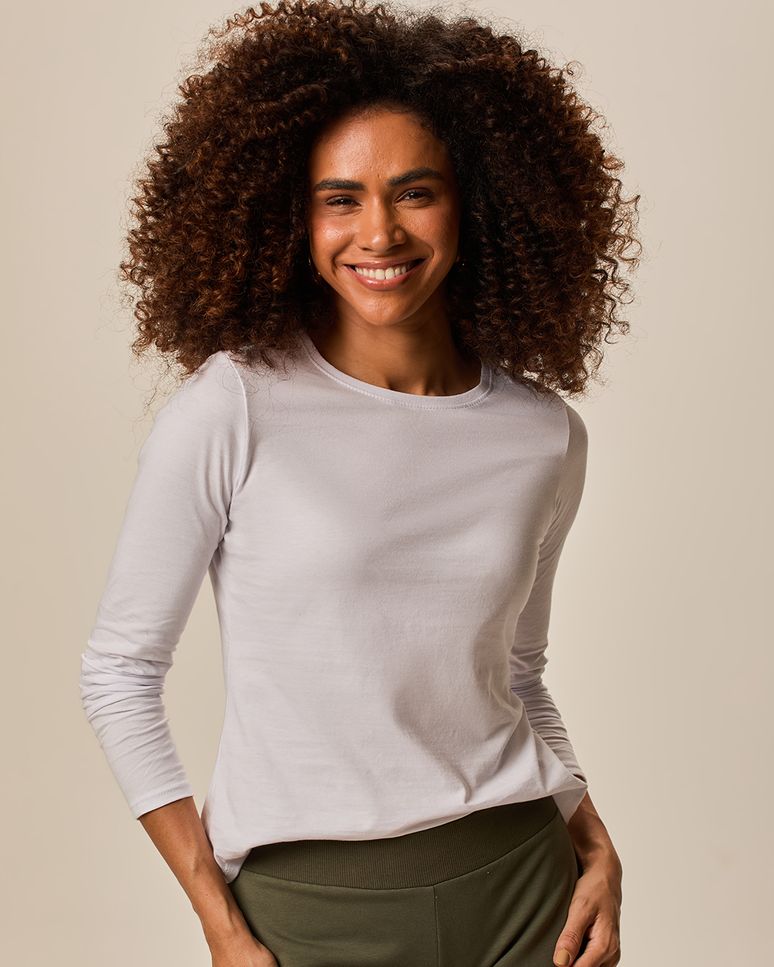 Blusa Básica Feminina Decote Redondo Manga Longa Em Algodão