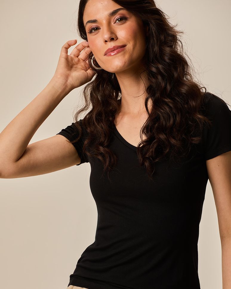 Blusa Básica Feminina Decote V Em Viscose Stretch