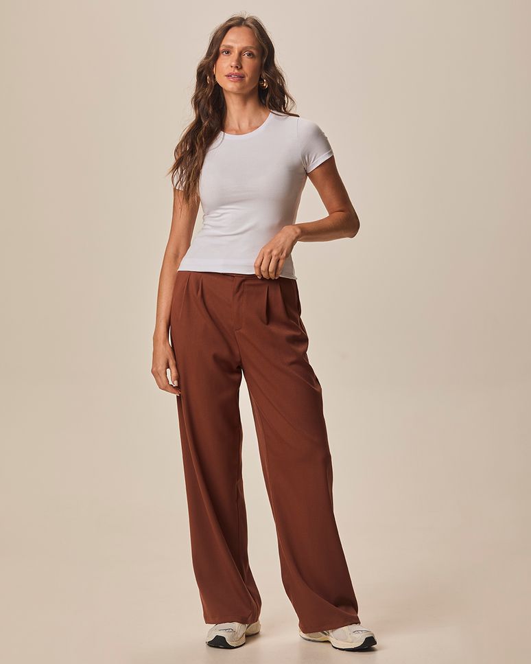 Blusa Básica Feminina Decote Redondo Em Algodão