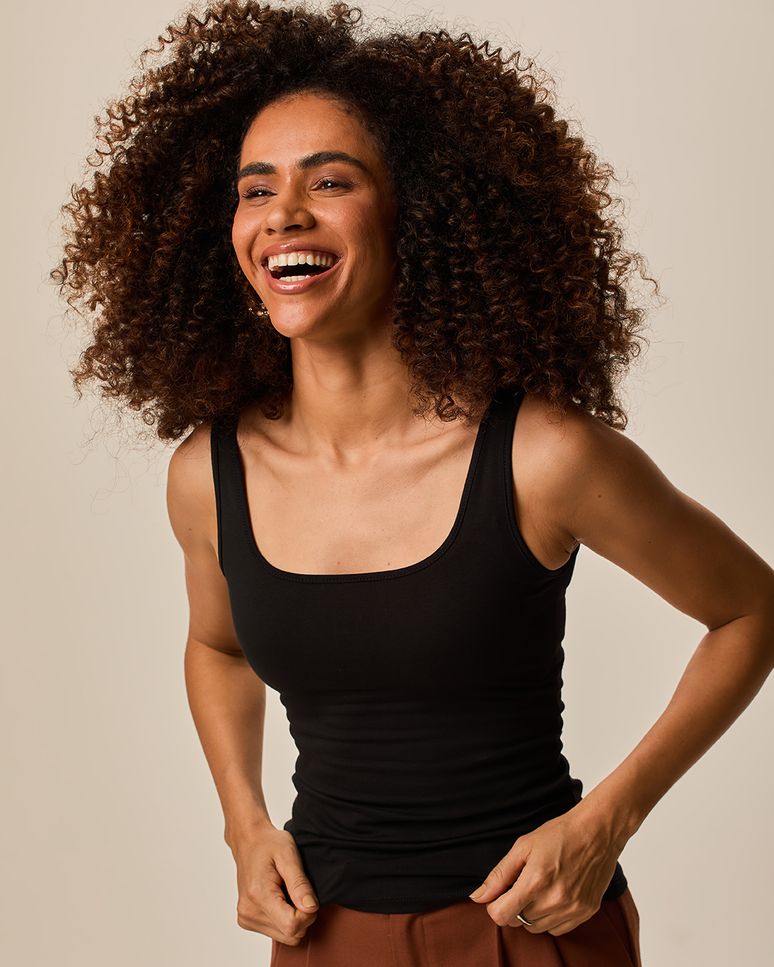 Regata Básica Feminina Alça Média Em Algodão