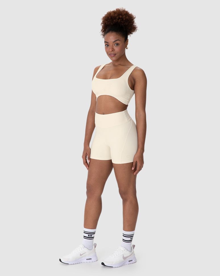 Shorts Esportivo Feminino Justo Em Malha Poliamida Creponada Malwee Active