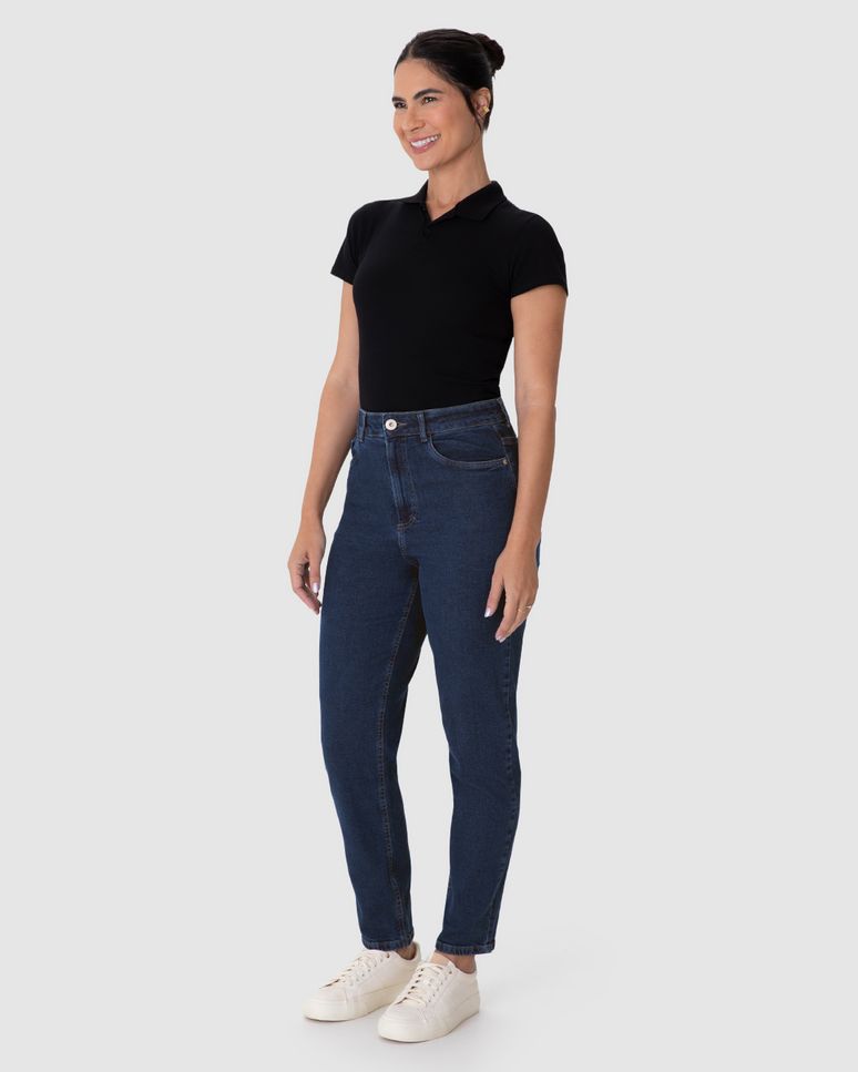 Calça Feminina Mom Bolso Funcional Em Jeans Com Elastano