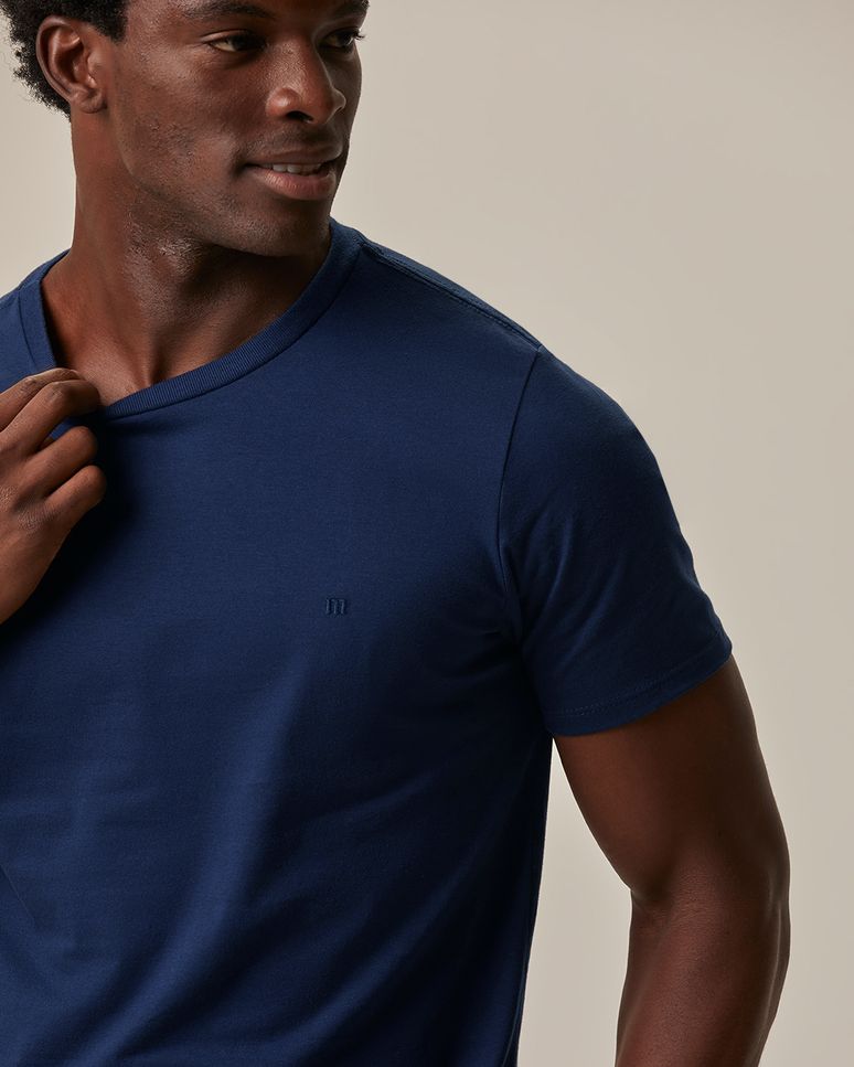 Camiseta Ícone Masculina Slim Bordado Frontal Em Algodão