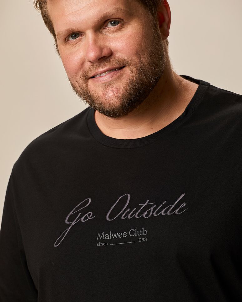 Camiseta Masculina Plus Size Estampa + Bordado Go Outside Em Algodão