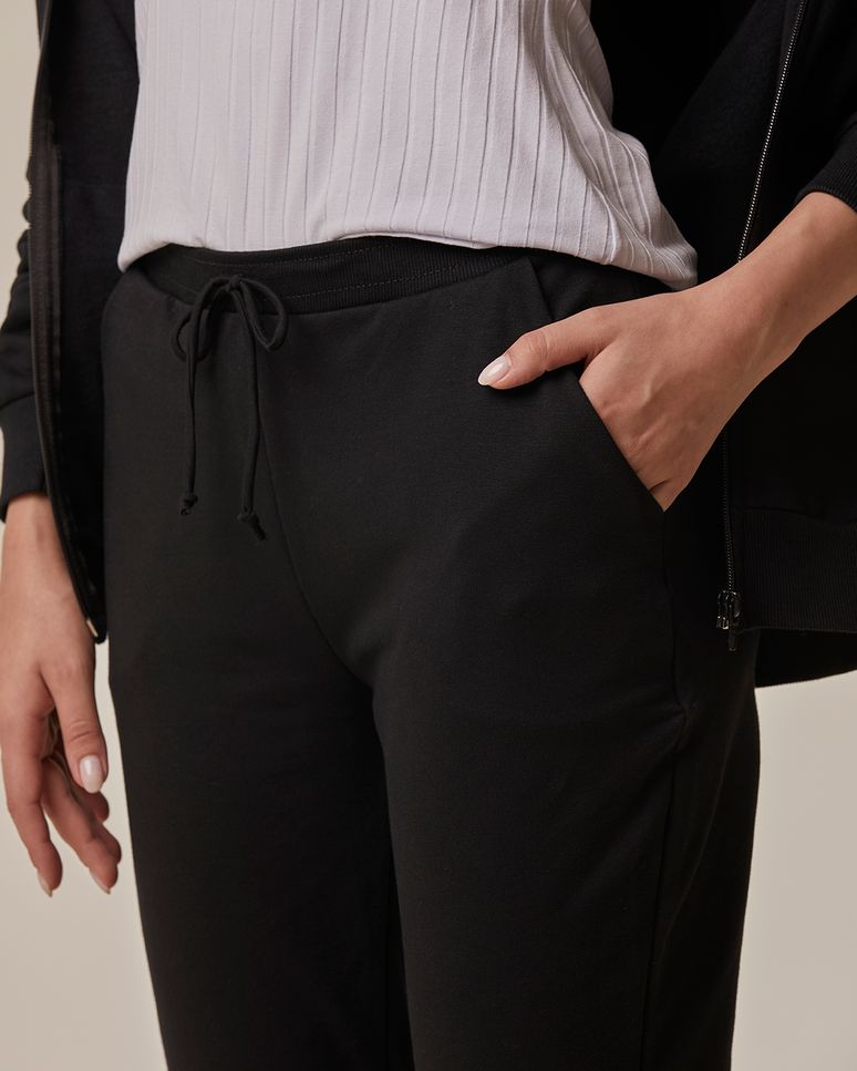 Calça Básica Feminina Jogger Em Moletom Stretch
