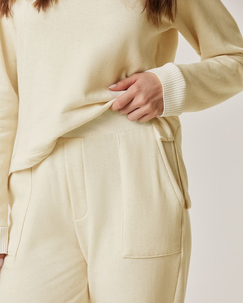 Calça Feminina Carrot Cós Elástico Bolso Funcional Em Moletom Linho