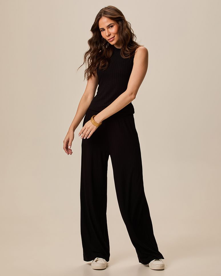 Regata Básica Feminina Justa Gola Alta Em Malha Viscose Canelada