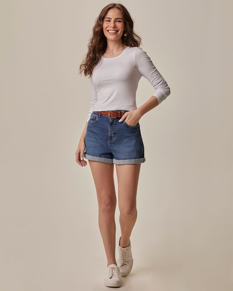 Blusa Básica Feminina Decote Redondo Em Viscose Stretch