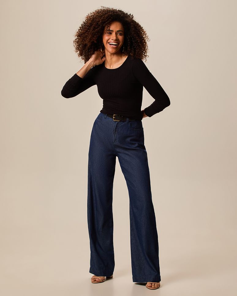 Blusa Básica Feminina Manga Longa Em Malha Canelada De Viscose