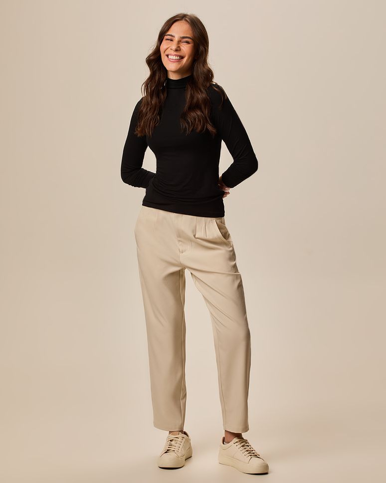 Blusa Básica Feminina Gola Alta Em Viscose Stretch