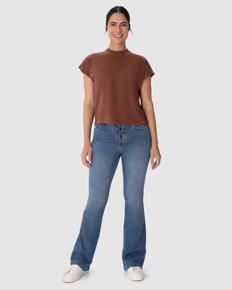 Calça Feminina Flare Cintura Alta Em Jeans Com Elastano