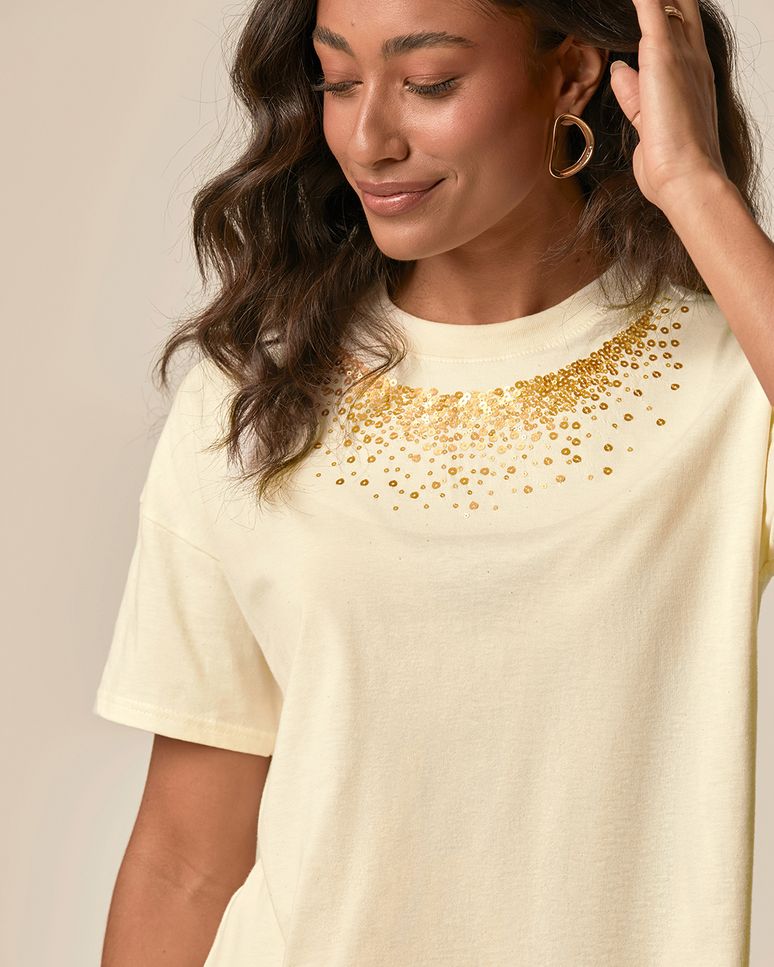Camiseta Ampla Feminina Bordado Com Lantejoula Em Algodão