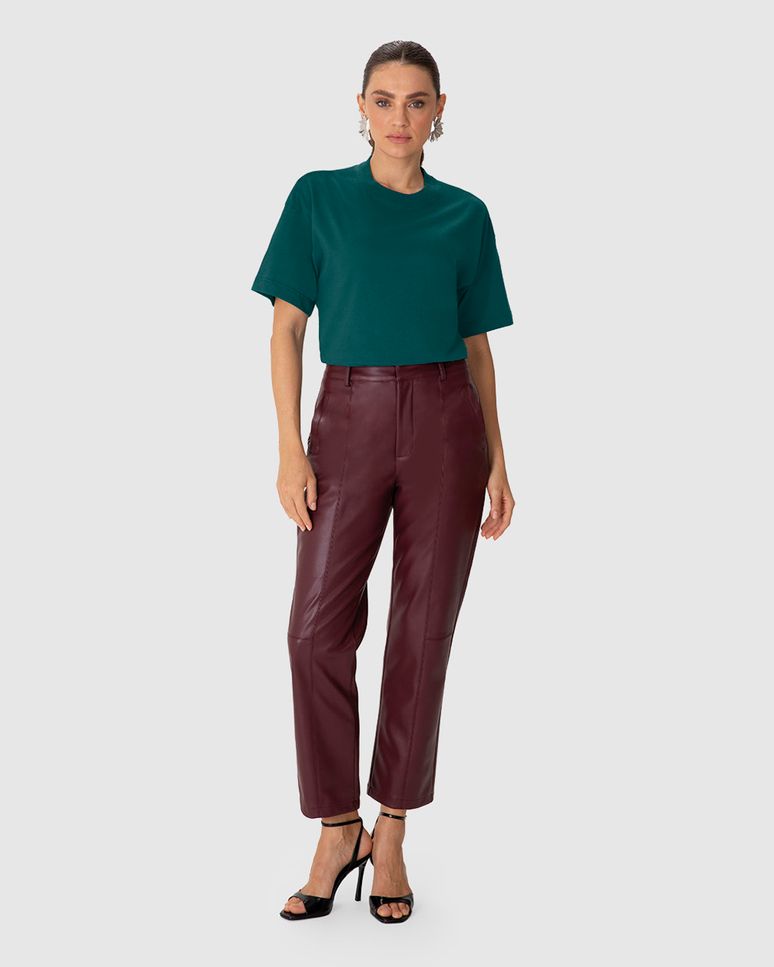 Camiseta Ampla Feminina Cava Deslocada Em Algodão - ENFIM