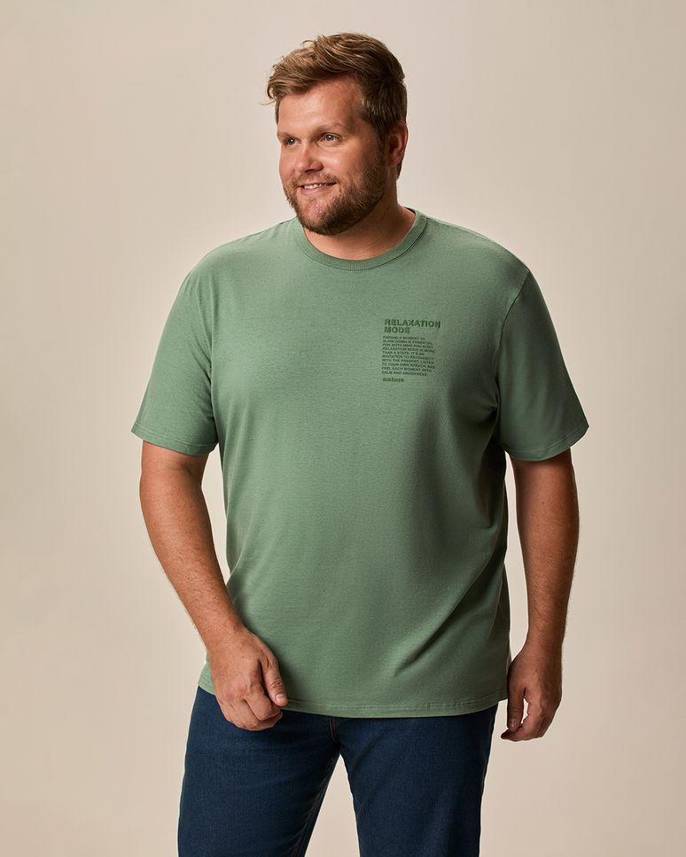 Camiseta Masculina Plus Size Estampa Lettering Puff Em Malha Linho