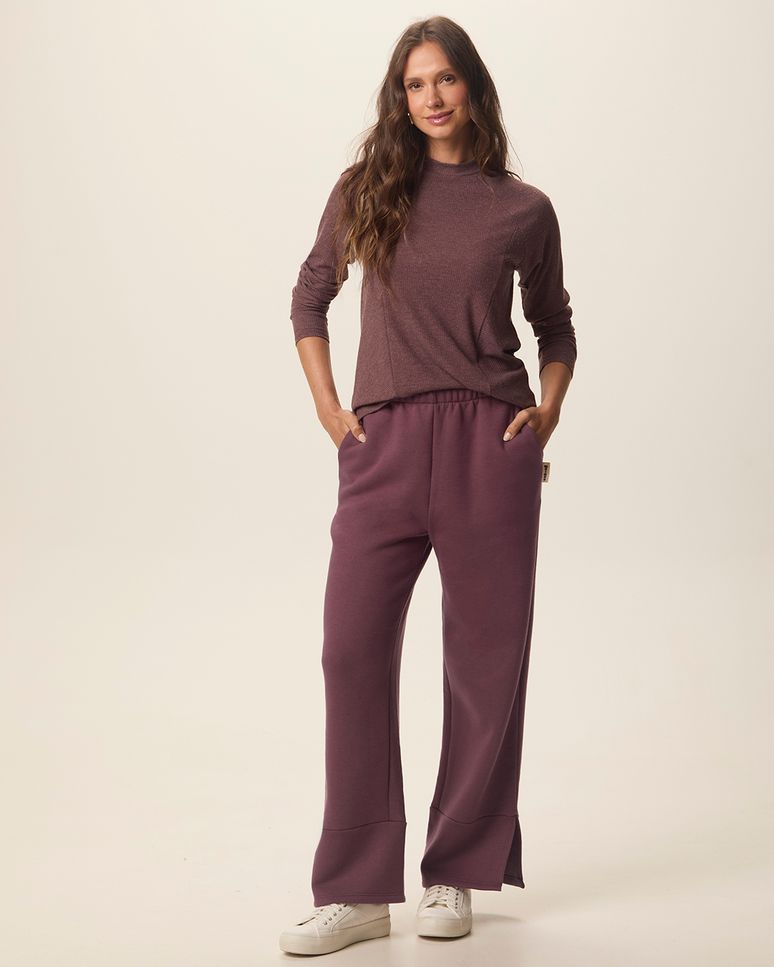 Calça Reta Feminina Fenda Barra Lateral Em Moletom Do Abraço