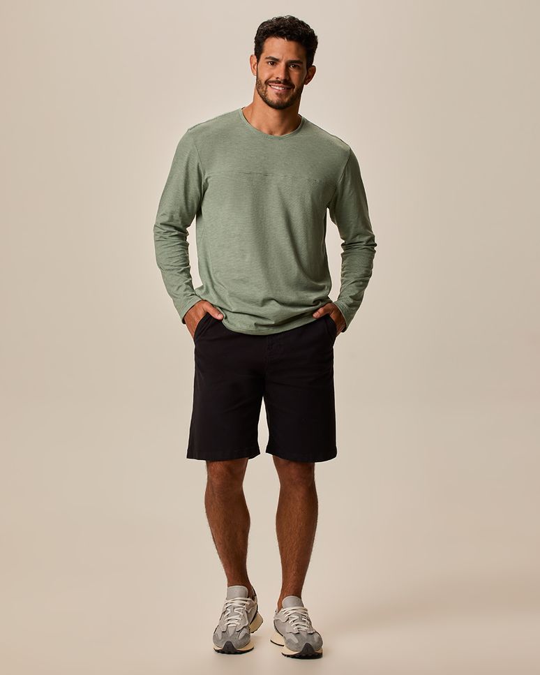 Bermuda Masculina Slim Cintura Média Bolso Funcional Em Sarja Com Elastano