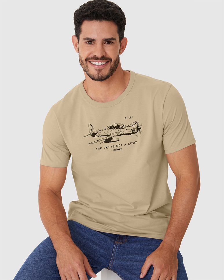 Camiseta Masculina Slim Decote Redondo Estampa Frontal Em Algodão