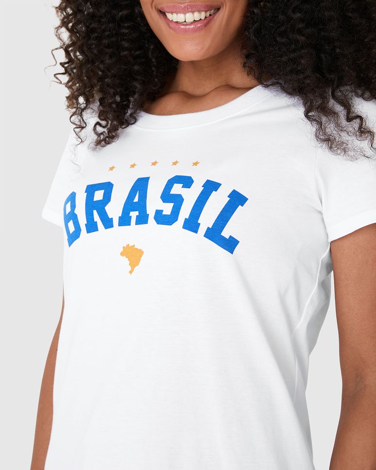 Camiseta Feminina Especial Estampa Esportiva Brasil Em Algodão