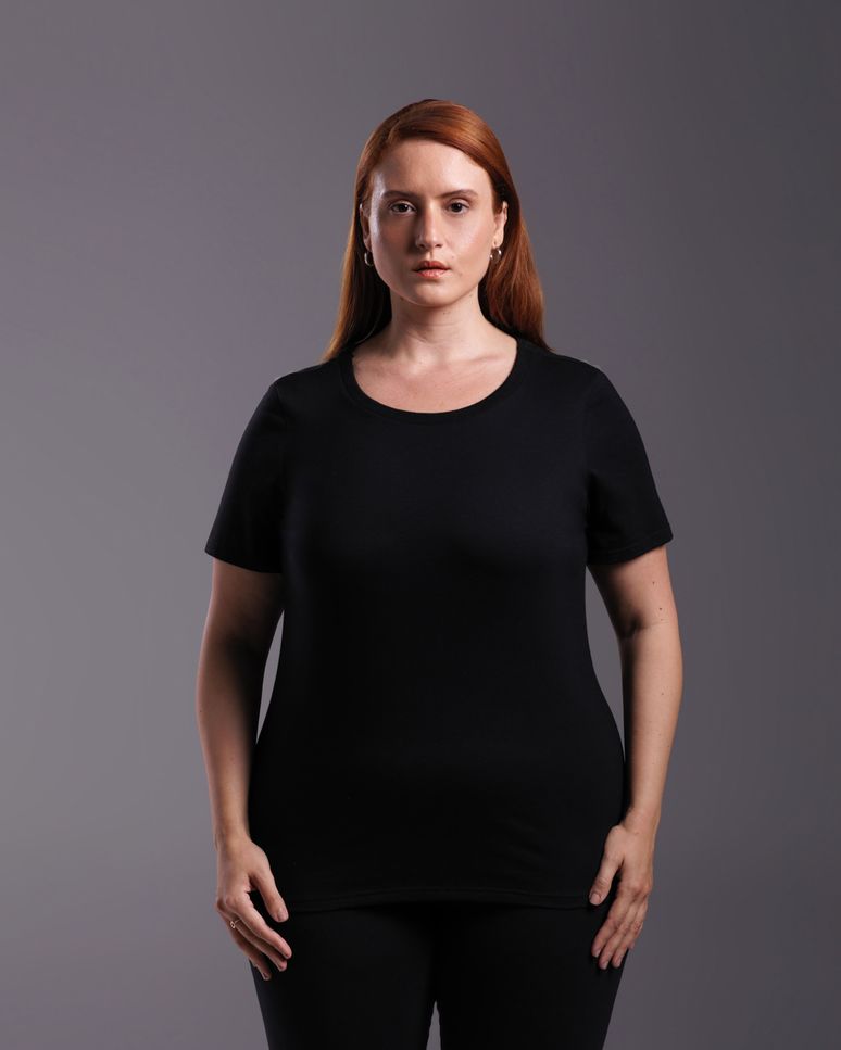 Tech T-Shirt Noliquid Plus Feminina - BASICAMENTE