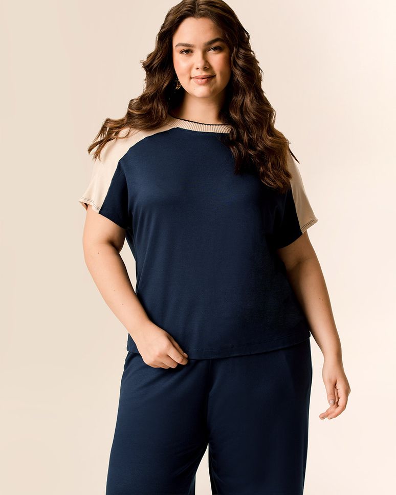 Blusa Ampla Feminina Plus Size Recorte Contraste Em Moletinho De Viscose
