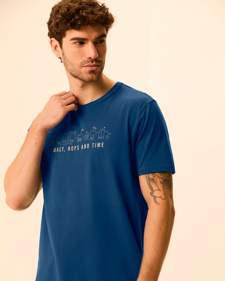 Camiseta Masculina Regular Manga Curta Estampa Localizada Em Algodão
