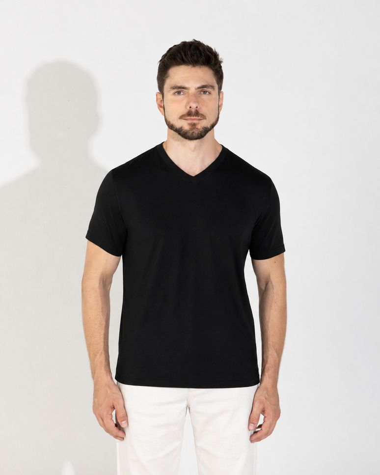 Camiseta Pima Gola V Masculina