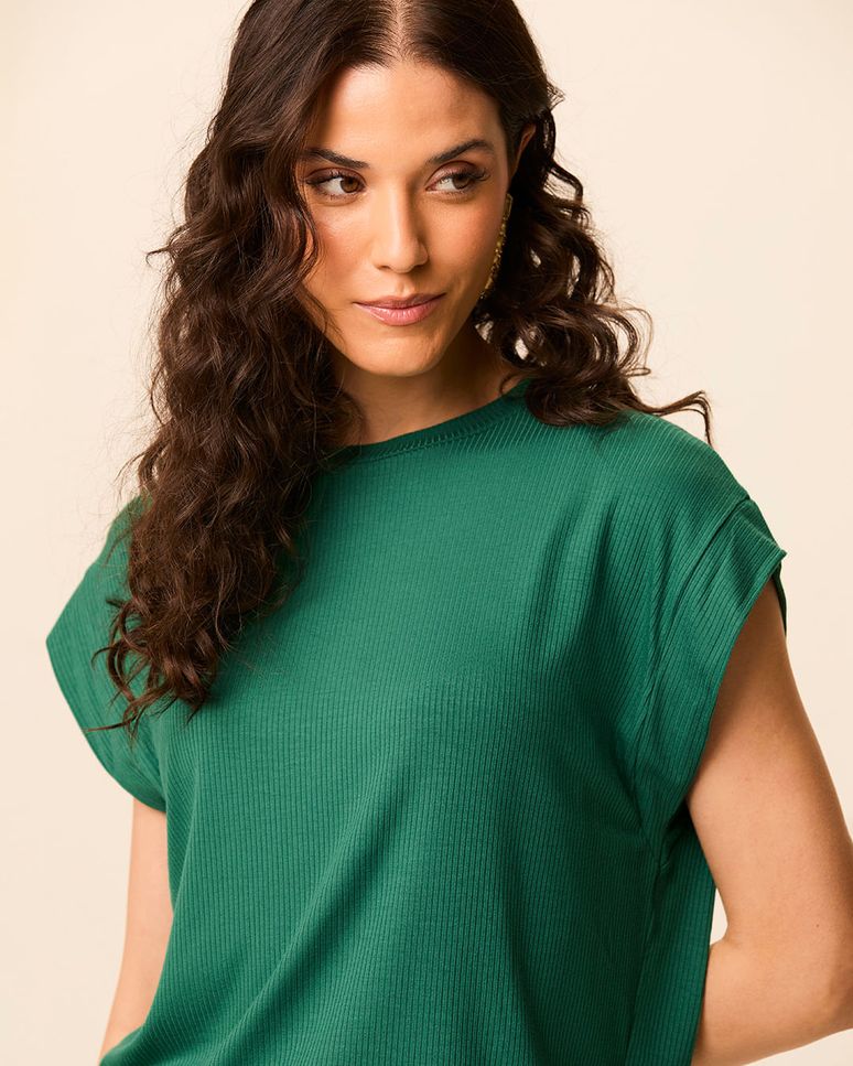 Blusa Ampla Feminina Decote Redondo Manga Curta Em Malha Viscose Canelada
