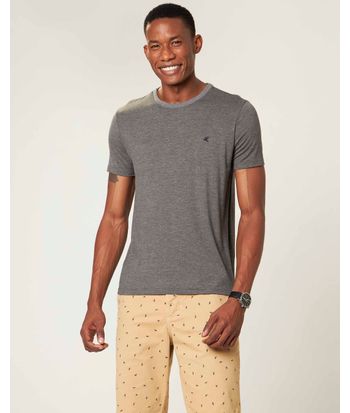 Camiseta Básica Masculina Bordado Frontal Em Viscose Stretch