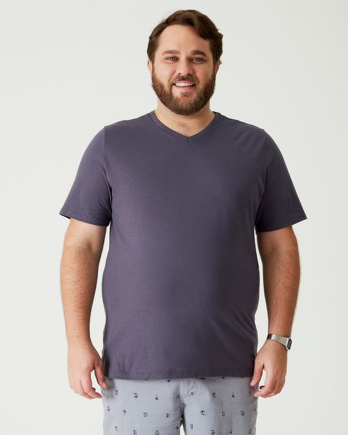 Camiseta Básica Masculina Plus Size Decote V Em Meia Malha