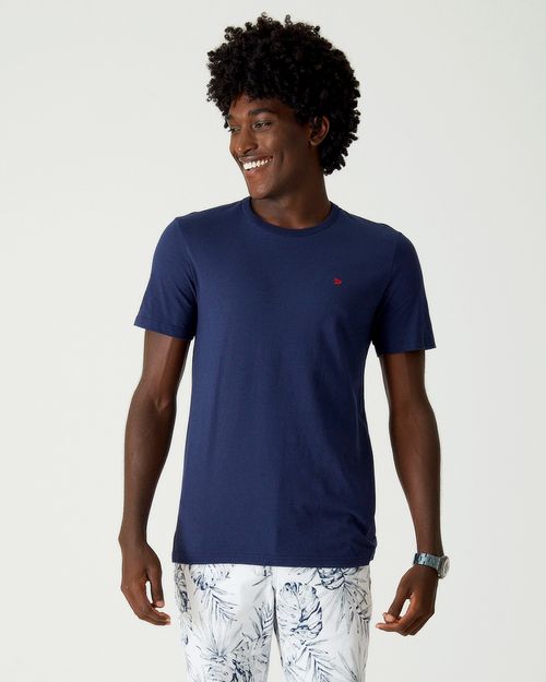 Camiseta Básica Masculina Slim Em Malha Botonê