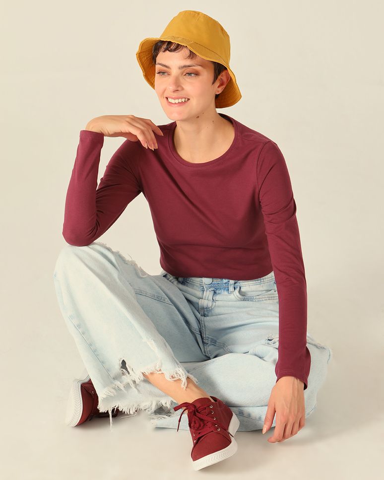 Blusa Básica Feminina Decote Redondo Manga Longa Em Algodão