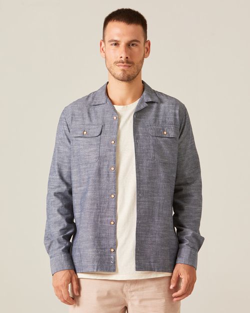Camisa Masculina Slim Com Bolsos Em Chambray