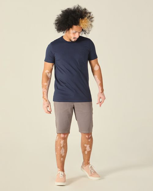 Bermuda Masculina Alfaiataria Em Sarja Com Elastano
