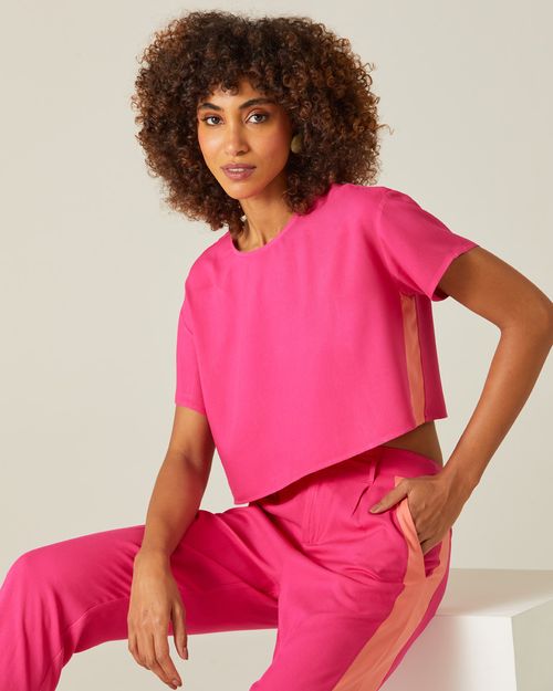 Blusa Cropped Feminina Recorte Lateral Em Viscose Sarjada