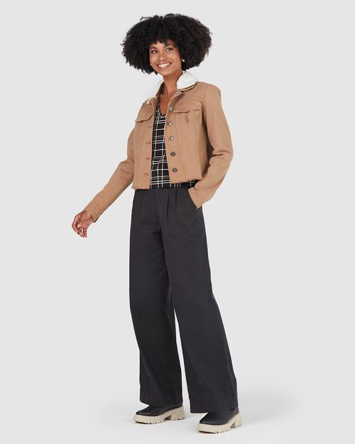 Jaqueta Cropped Feminina Gola Pelinho Removível Em Sarja