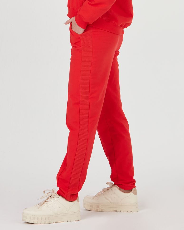 Calça Reta Feminina Recorte Frontal Em Moletom Stretch Flanelado