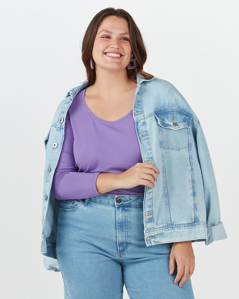 Blusa Básica Feminina Plus Size Decote Redondo Em Viscose Stretch