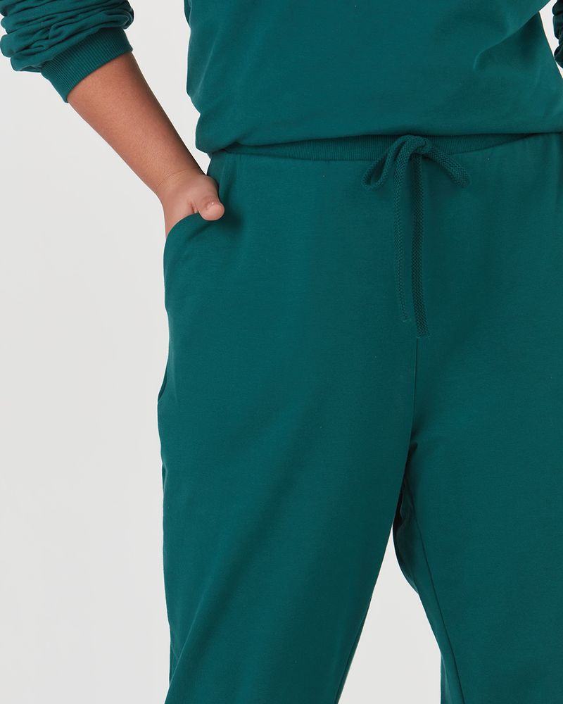 Calça Feminina Jogger Plus Size em Moletom Peluciada Bolsos Laterais -  Serena