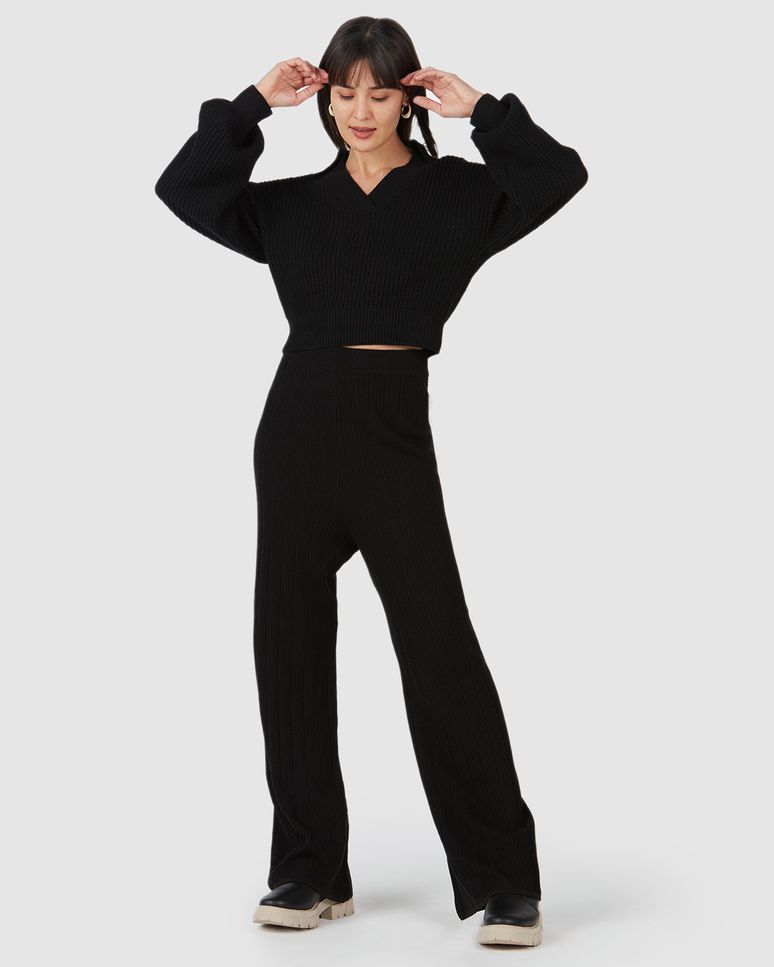 Blusão Cropped Feminino Gola V Em Tricô