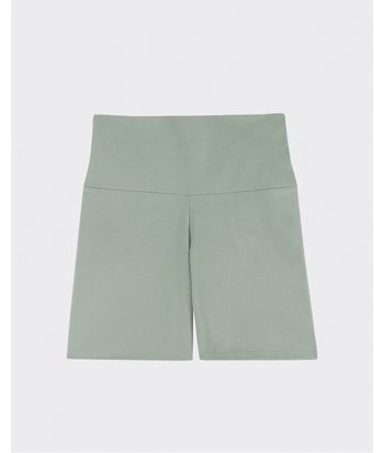 Shorts Feminino Bolso Costas Em Malha Com Proteção UV50+ Enfim