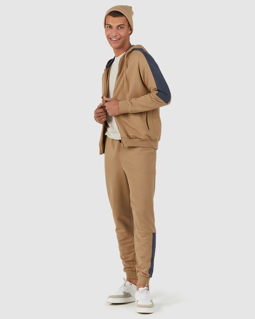 Calça Jogger Masculina Com Recortes Em Moletom Sem Flanela