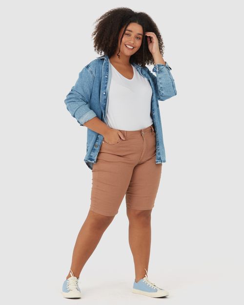 Bermuda Feminina Plus Size Ciclista Em Flex Jeans